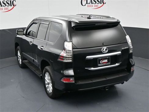 Used 2016 Lexus GX 460 image 17