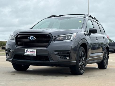 Used 2022 Subaru Ascent Onyx Edition AWD/4WD image 3