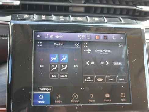 Used 2022 Jeep Grand Cherokee Limited image 4