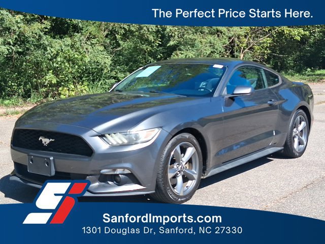 Used 2016 Ford Mustang Coupe w/ Equipment Group 051A RWD image 1