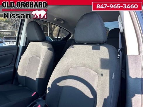 Used 2018 Nissan Versa S Plus image 10