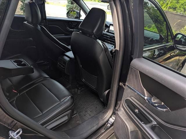 Certified 2022 Lincoln Corsair AWD w/ Equipment Group 101A image 15