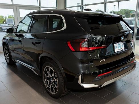 Used 2025 BMW X1 xDrive28i w/ Premium Package AWD/4WD image 4
