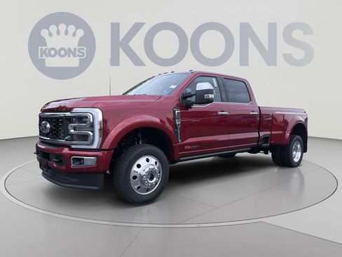 New 2026 Ford F450 Platinum w/ Platinum Plus Package AWD/4WD image 1