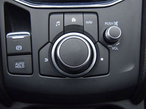 Used 2020 MAZDA CX-5 Touring image 33