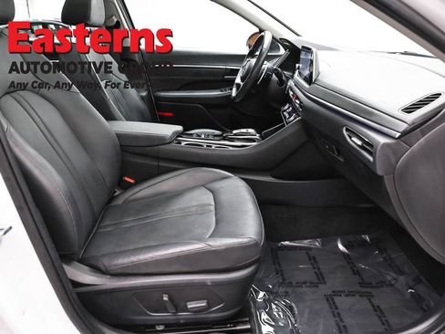 Used 2022 Hyundai Sonata Limited FWD image 26