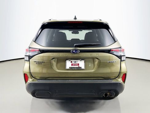 Used 2025 Subaru Forester Touring image 6