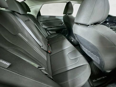 Used 2024 Hyundai Elantra SEL w/ Convenience Package FWD image 34