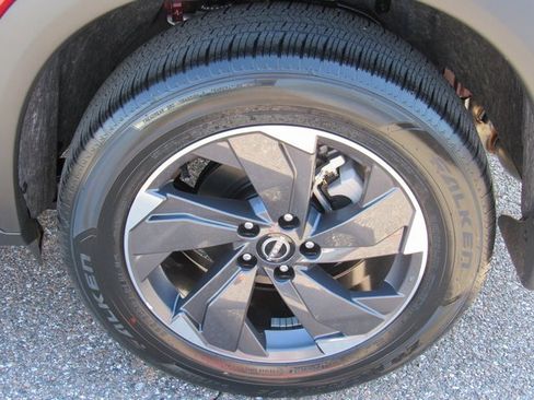 New 2026 Nissan Rogue SV image 7