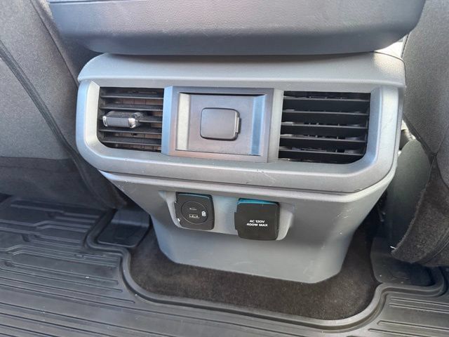 Used 2021 Ford F150 XLT w/ Equipment Group 302A High AWD/4WD image 17