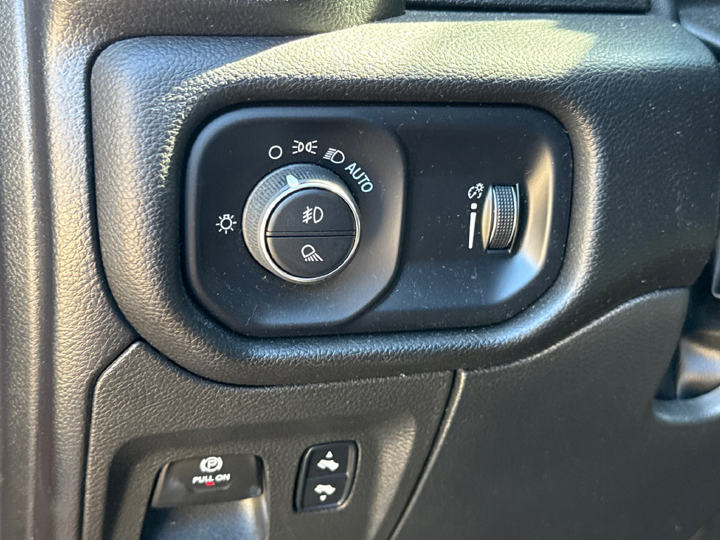 Used 2023 RAM 1500 Big Horn AWD/4WD image 21
