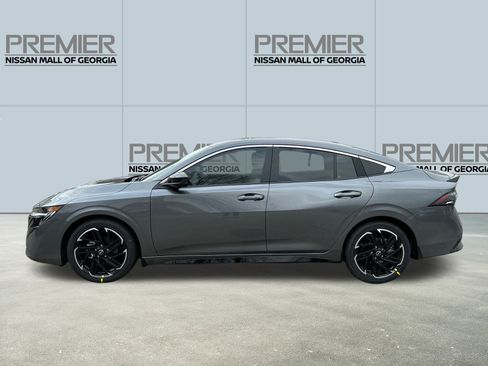 New 2026 Nissan Sentra SR w/ SR Premium Package image 8