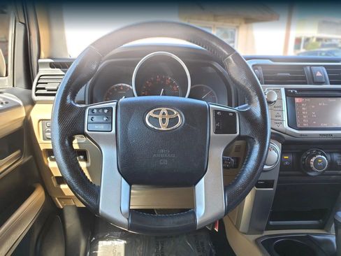 Used 2012 Toyota 4Runner SR5 w/ Premium Pkg AWD/4WD image 33