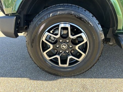 Certified 2025 Ford Bronco Outer Banks image 10