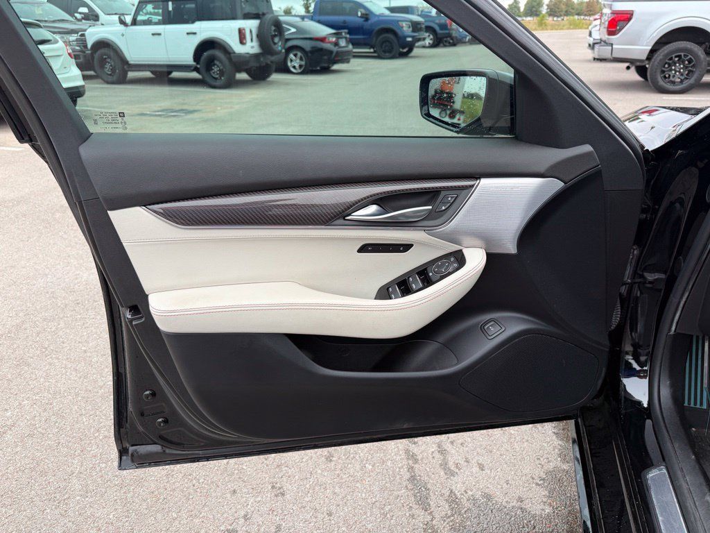 Used 2020 Cadillac CT5 Sport RWD image 7