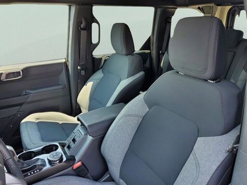 New 2025 Ford Bronco Big Bend AWD/4WD image 16