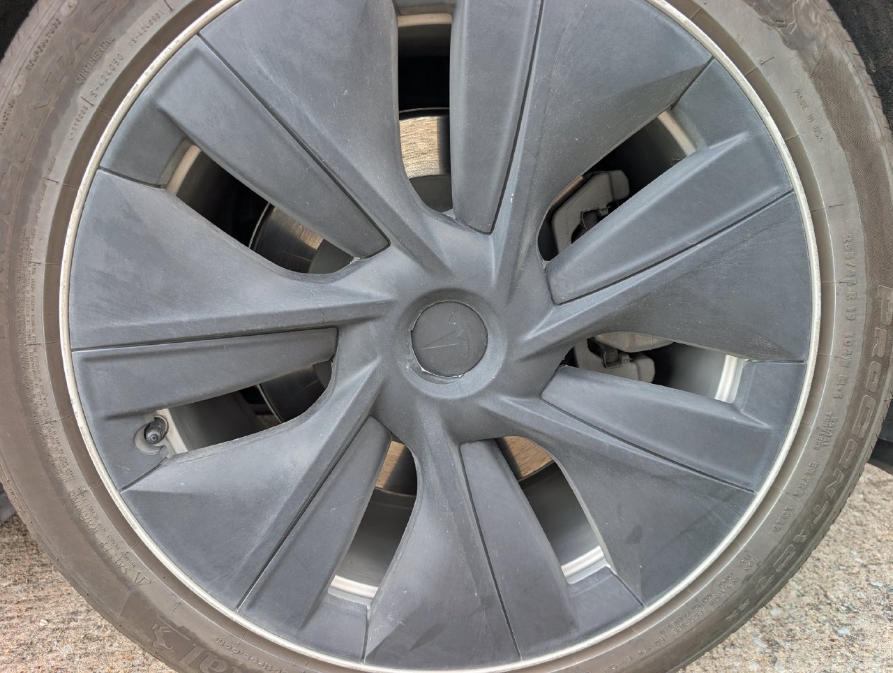 Used 2021 Tesla Model Y Long Range AWD/4WD image 7