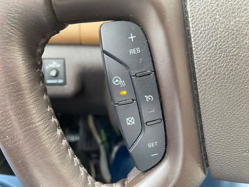 Used 2017 Buick Enclave Leather w/ Trailering Package FWD image 16