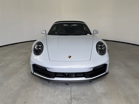 New 2026 Porsche 911 Carrera image 10
