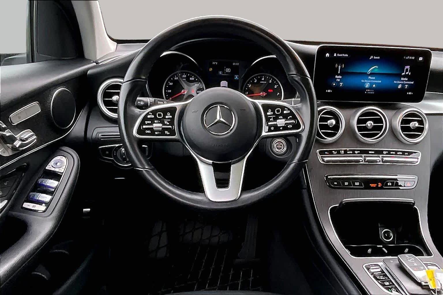 Used 2021 Mercedes-Benz GLC 300 image 6