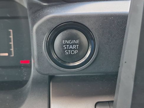 Used 2024 Toyota Tacoma SR5 RWD image 19