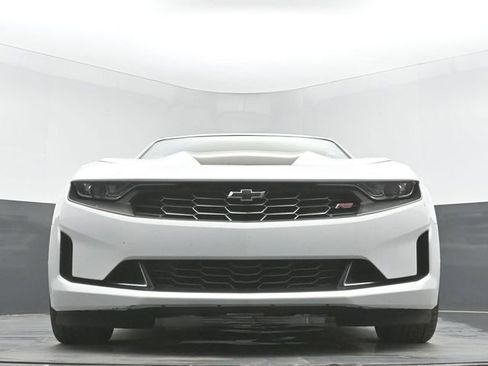 Used 2021 Chevrolet Camaro LT w/ RS Package image 35