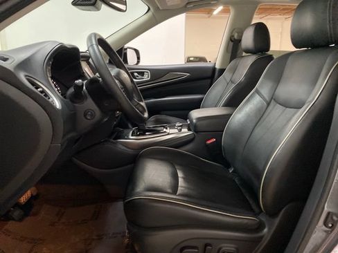 Used 2020 INFINITI QX60 Luxe w/ Essential Package FWD image 19