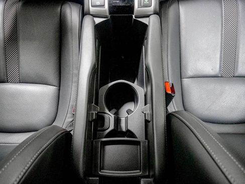 Used 2020 Honda Civic EX-L image 30