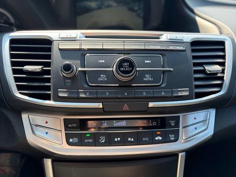 Used 2014 Honda Accord LX image 16