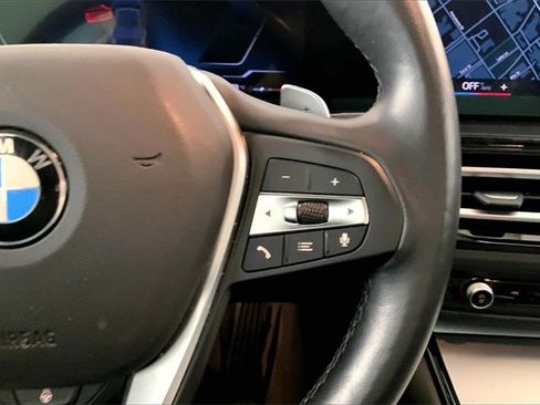 Used 2023 BMW 230i Coupe w/ Premium Package image 18