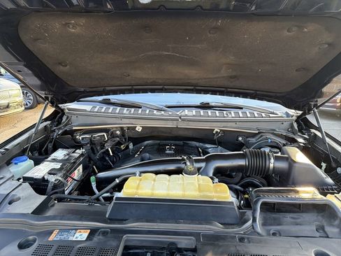 Used 2019 Lincoln Navigator L Reserve image 36