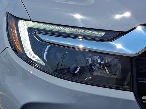 Certified 2023 Honda Passport EX-L image 9