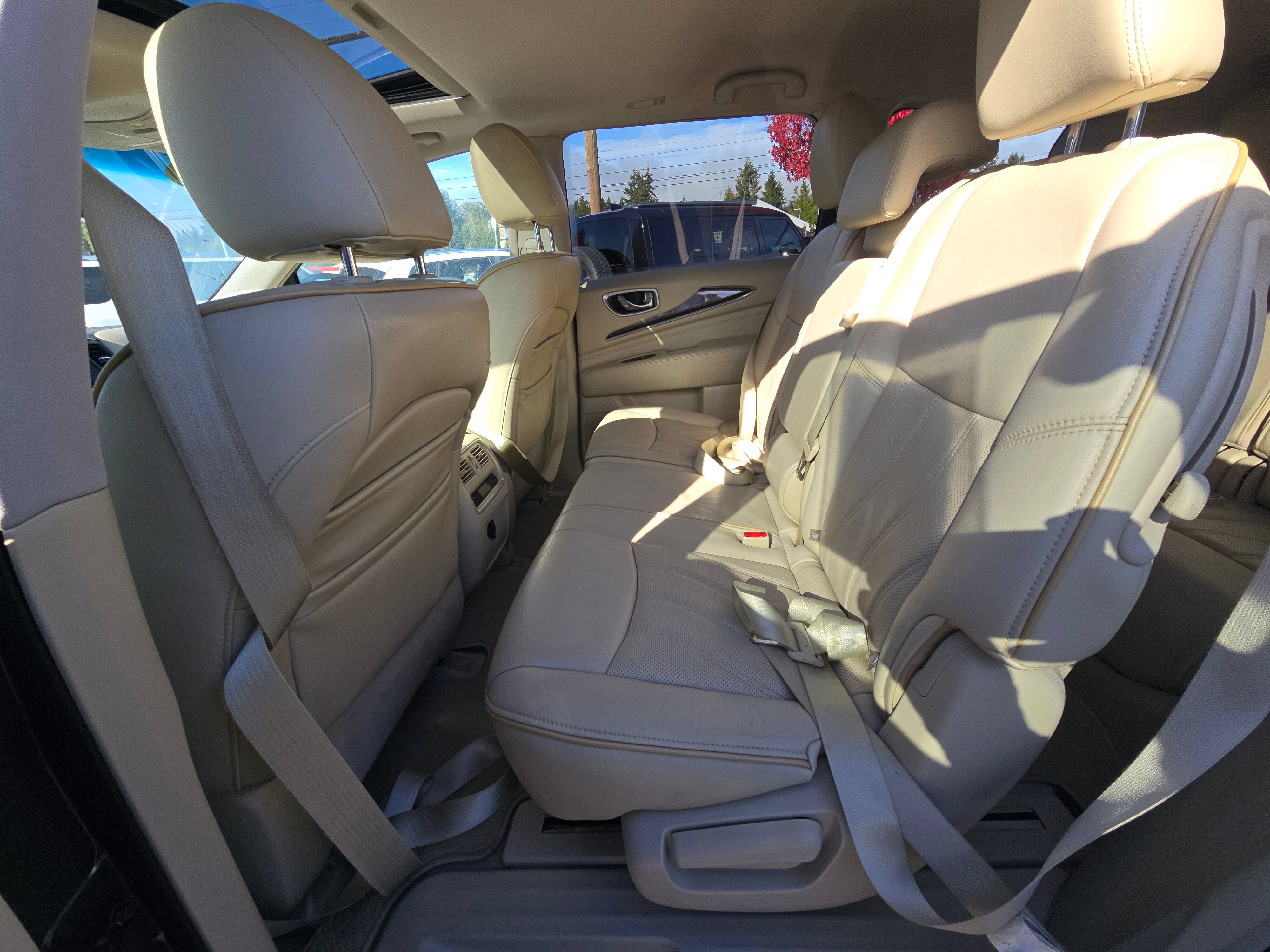 Used 2014 INFINITI QX60 Luxe w/ Premium Plus Package AWD/4WD image 16