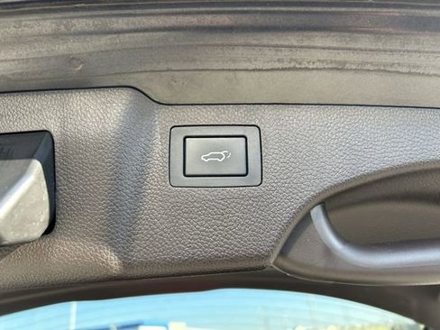 Used 2018 Hyundai Santa Fe Sport w/ 2.4L Tech Package 04 FWD image 28