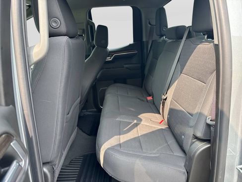Used 2024 Chevrolet Silverado 1500 LT AWD/4WD image 30