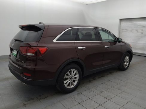 Used 2019 Kia Sorento LX image 10