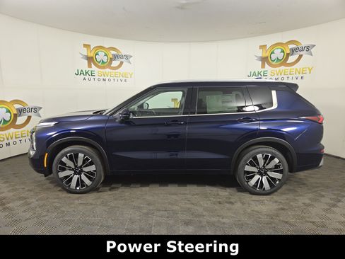 New 2026 Mitsubishi Outlander SEL image 4