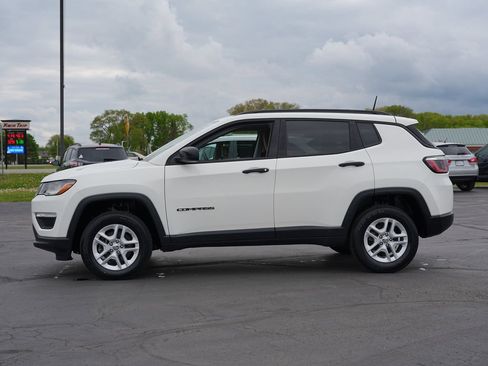 Used 2018 Jeep Compass Sport AWD/4WD image 6
