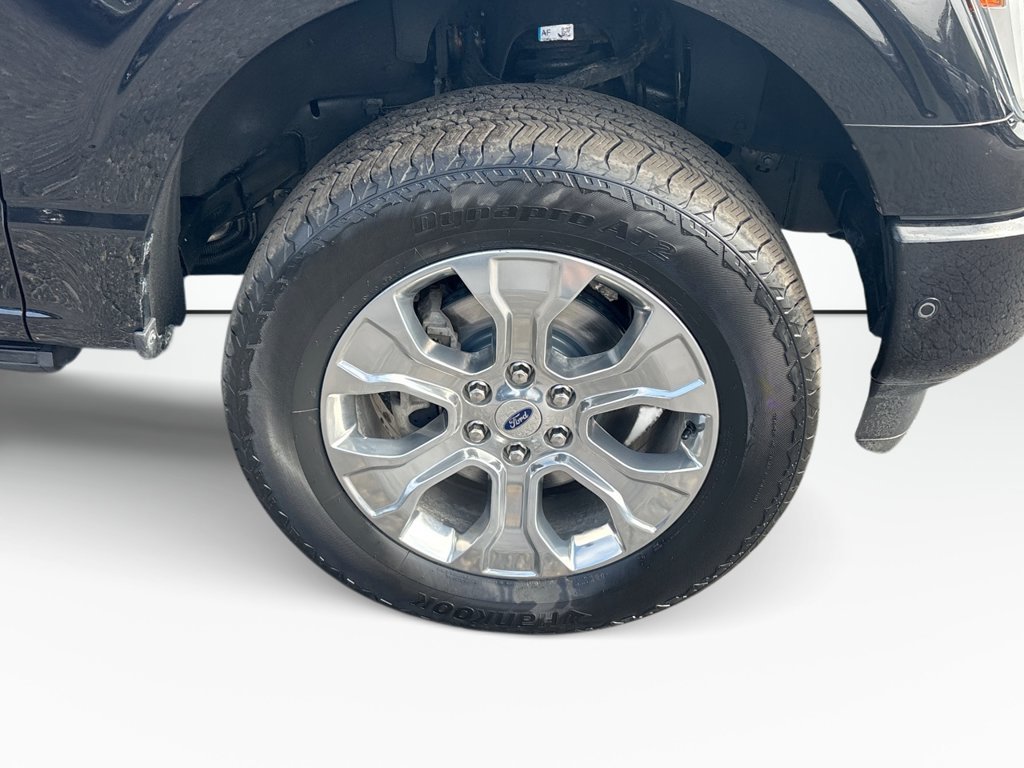 Used 2022 Ford F150 Platinum w/ FX4 Off-Road Package AWD/4WD image 11
