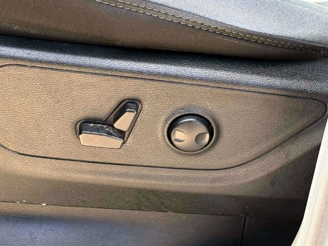 Used 2022 RAM 1500 Big Horn AWD/4WD image 17
