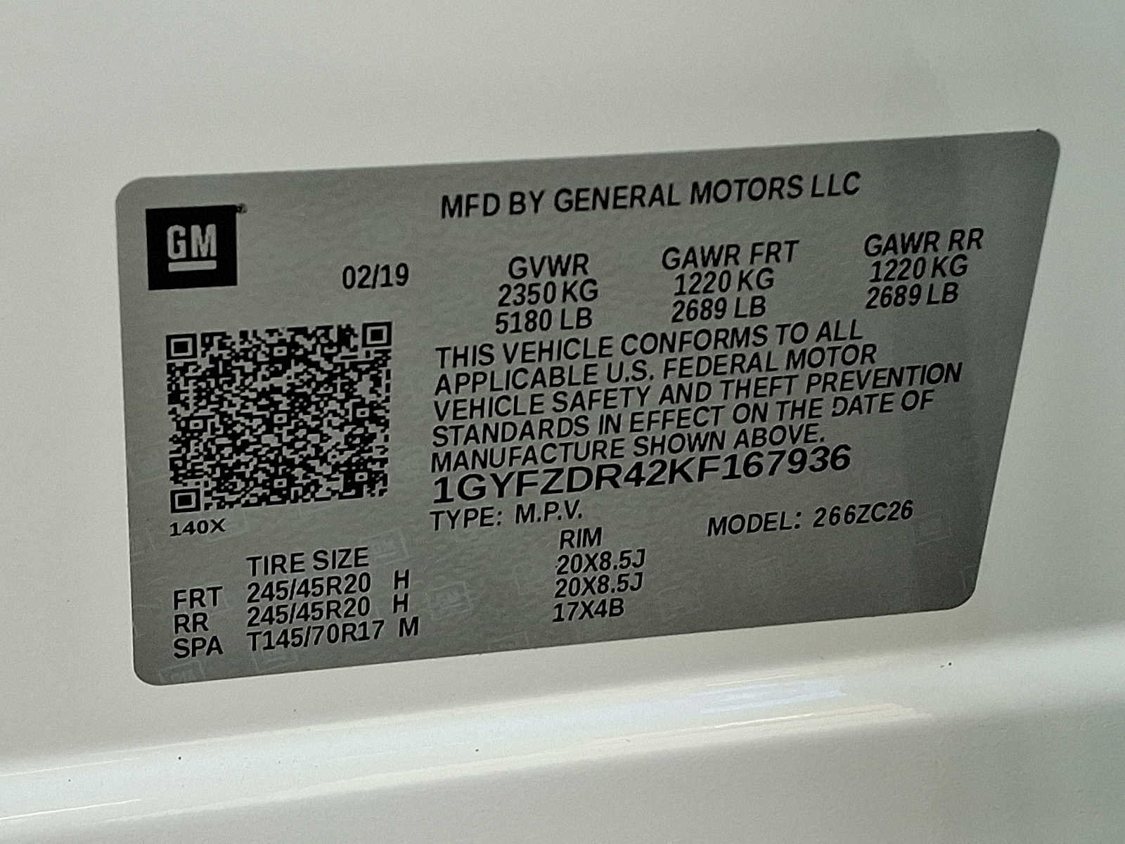 Used 2019 Cadillac XT4 Premium Luxury w/ Enhanced Visibility Package AWD/4WD image 25
