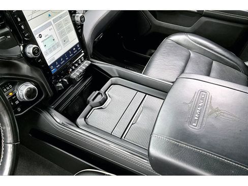 Used 2022 RAM 1500 Limited w/ Body-Colour Bumper Group AWD/4WD image 17
