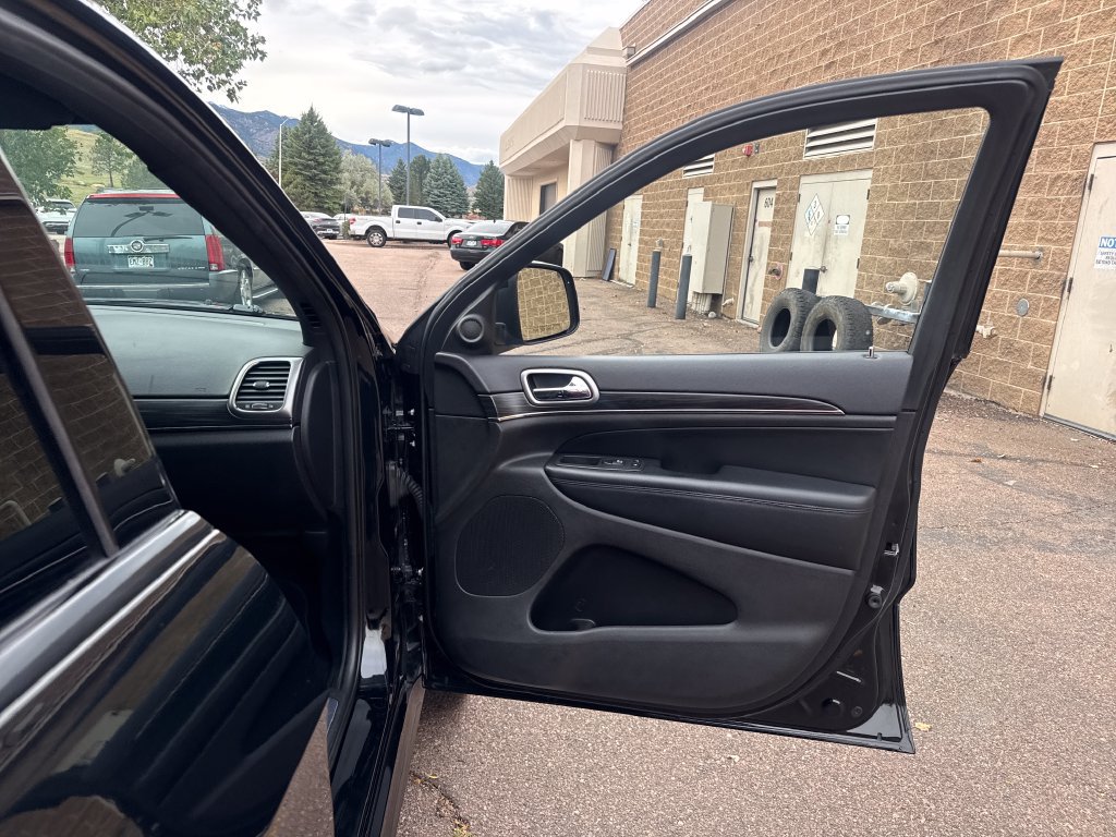 Used 2019 Jeep Grand Cherokee Limited X AWD/4WD image 29