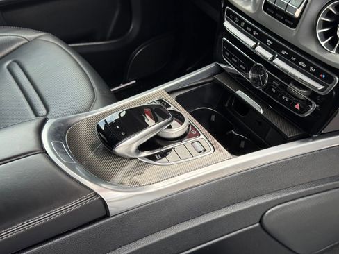 Used 2021 Mercedes-Benz G 550 w/ Exclusive Interior Package image 25