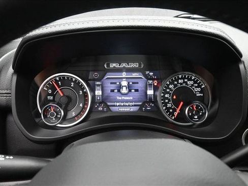 Used 2022 RAM 2500 Laramie w/ Night Edition AWD/4WD image 14