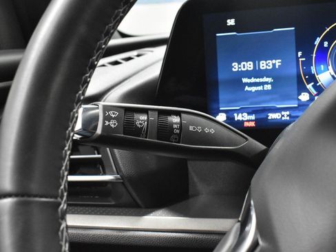 Used 2025 Chevrolet Traverse LT w/ LPO, Floor Liner Package AWD/4WD image 12