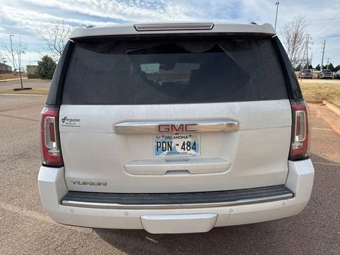 Used 2018 GMC Yukon Denali image 8