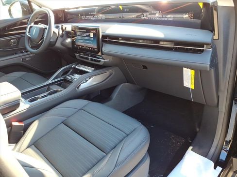 New 2026 Lincoln Nautilus Reserve w/ Jet Appearance Package image 9