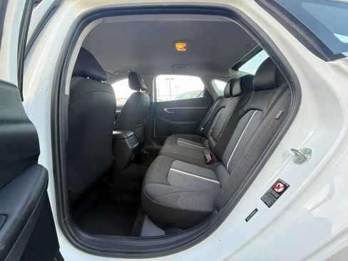 Used 2021 Hyundai Sonata SEL FWD image 15
