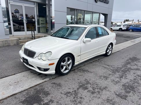 Used 2005 Mercedes-Benz C 230 Sedan image 1